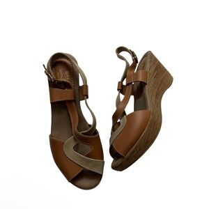 Spring Step Strappy leather Wedge retro Sandals in Brown and Tan  size 39/ 8.5